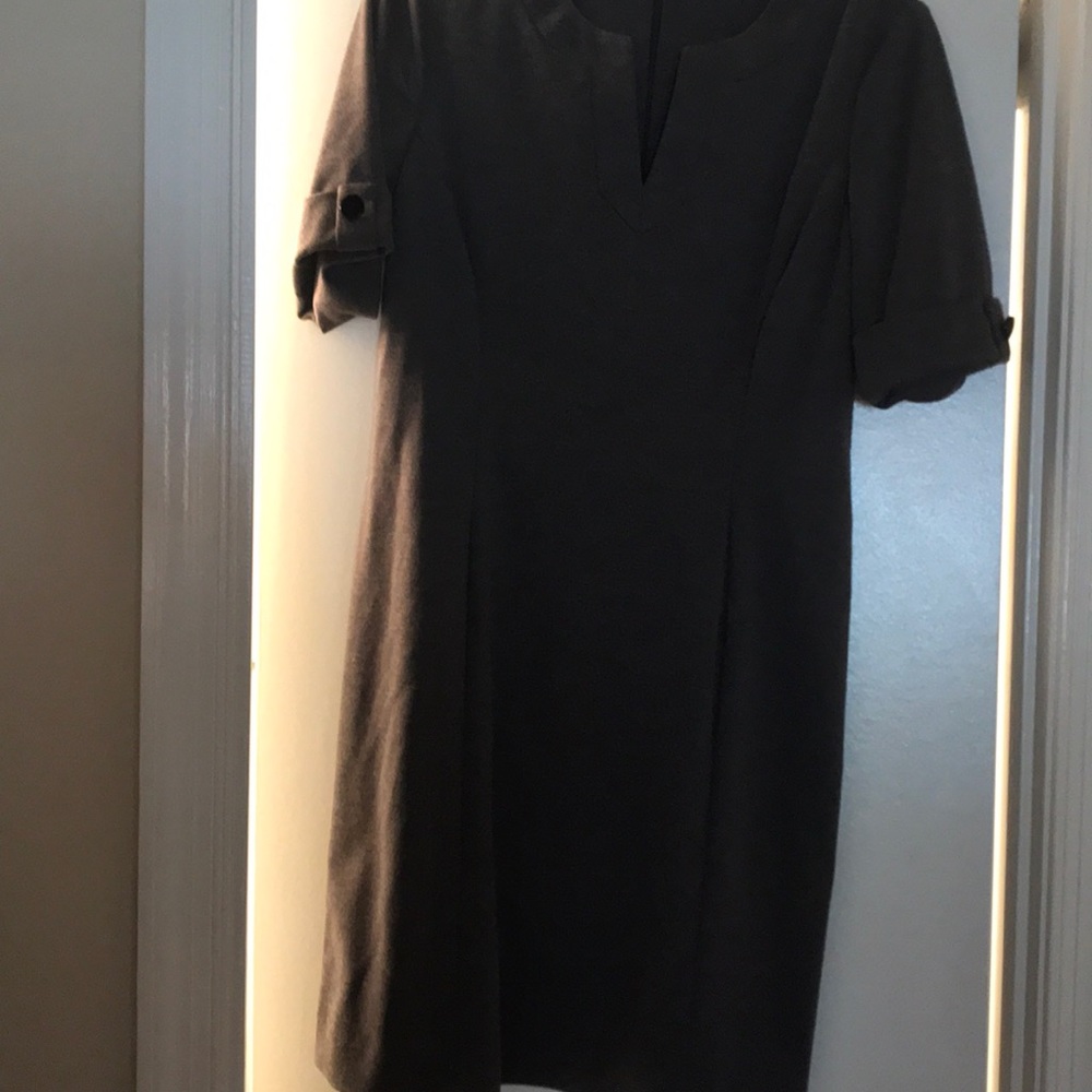 Women’s dress. Perfect condition.